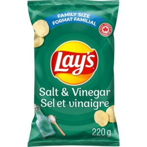 Lay's Salt & Vinegar flavoured potato chips, 220 g.
